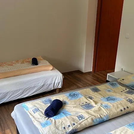 Bb Szabo בית נופש Balatonboglár